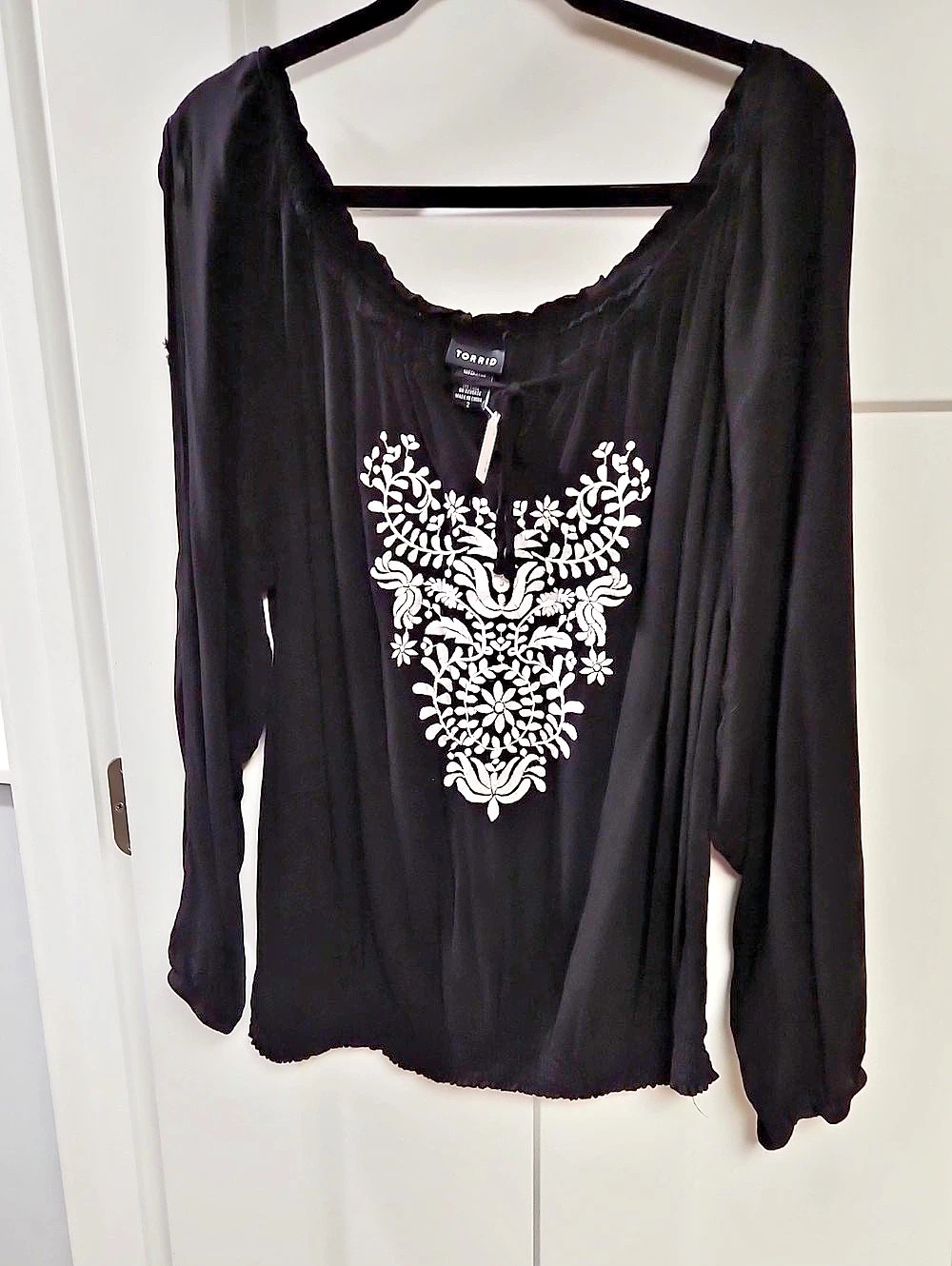 Torrid Challis Embroidered Cold Shoulder Top Black & White 2X